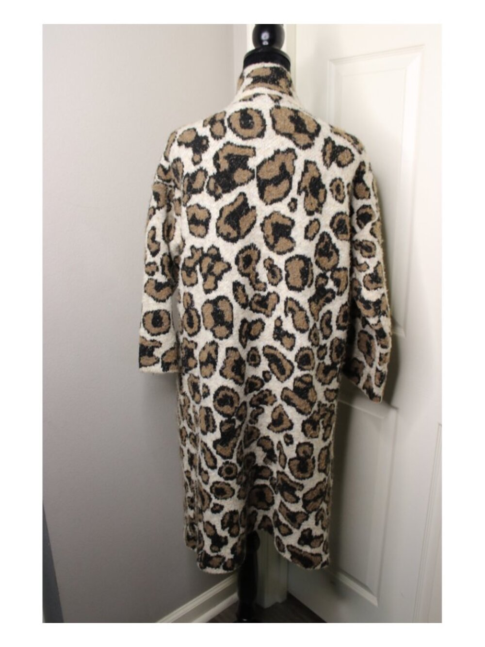 Love Token Leopard Cheetah Print Long Coatigan Cardigan Mob Wife Animal Print - Picture 4 of 9